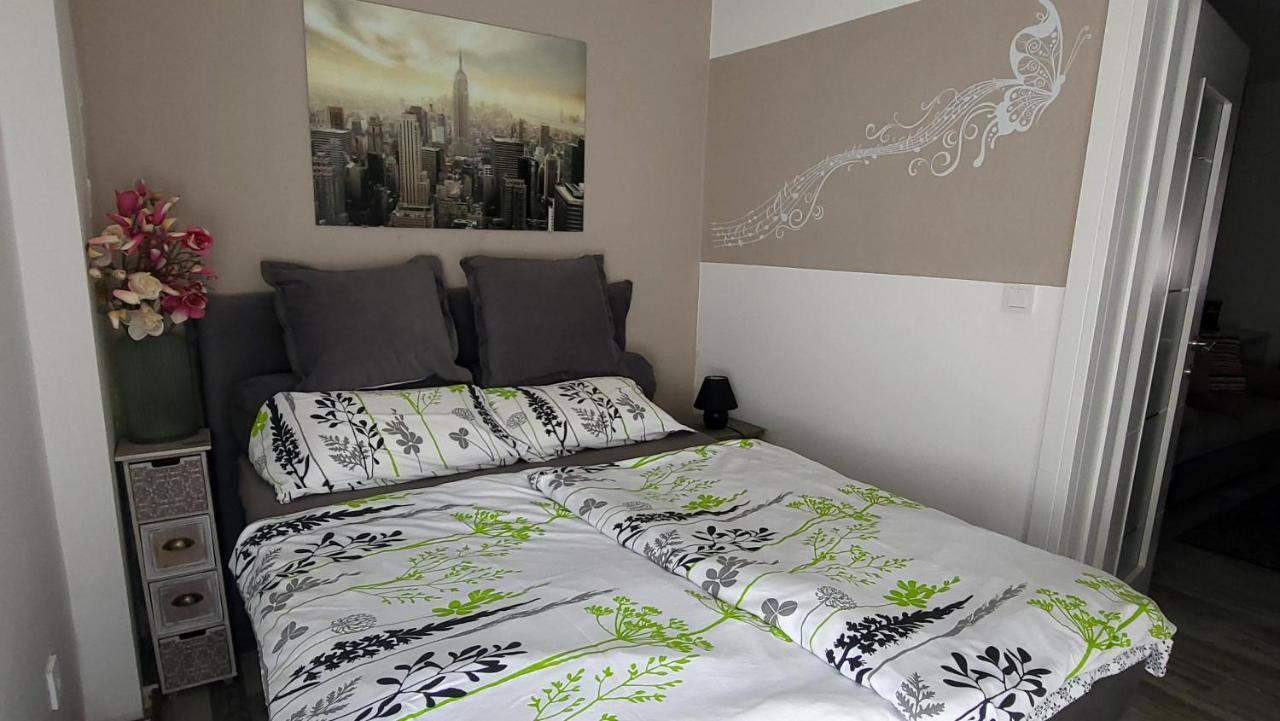 Apartment Impression Ossero Esterno foto